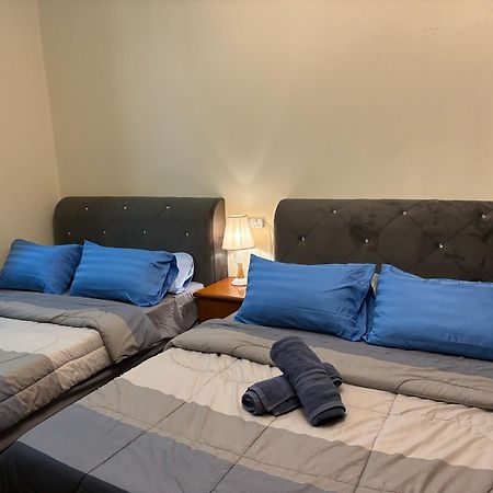 קוצ'ינג Riverview Home @Waterfront Kch מראה חיצוני תמונה