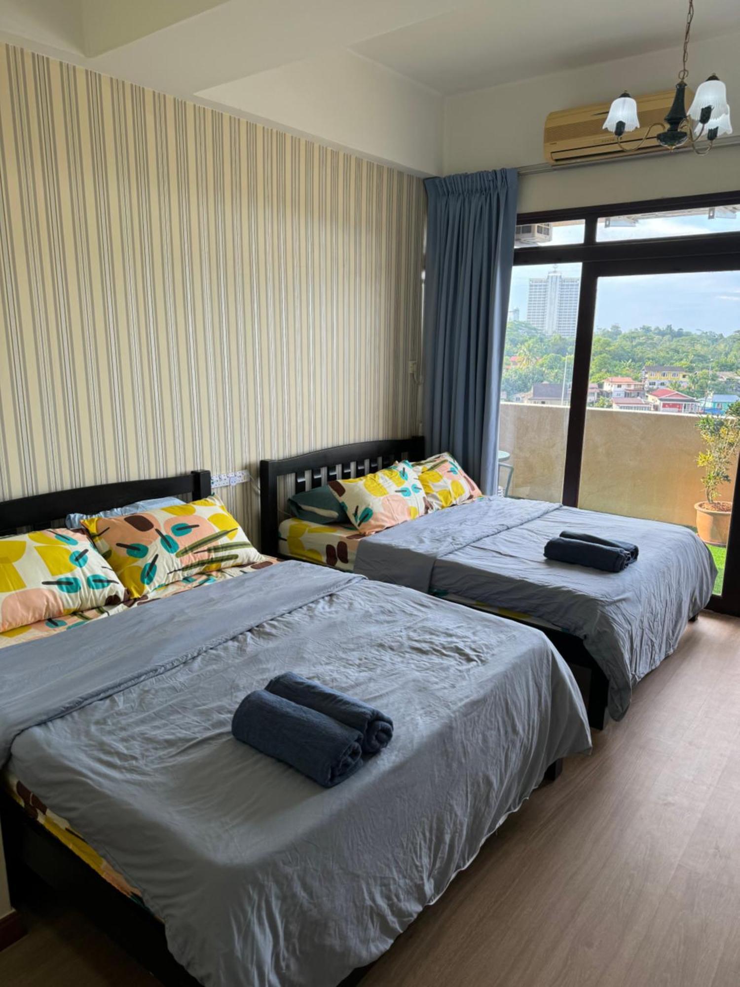 קוצ'ינג Riverview Home @Waterfront Kch חדר תמונה